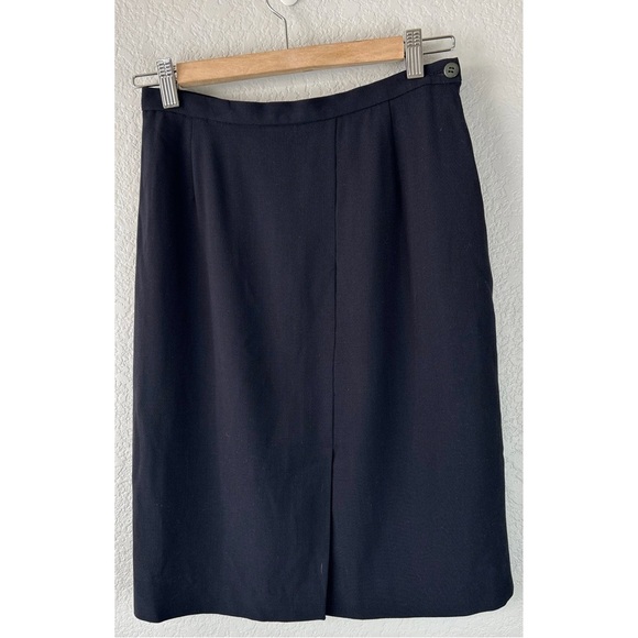 Georgio Armani Vintage Picnic Skirt, 26” Waist / Small - Picture 10 of 14